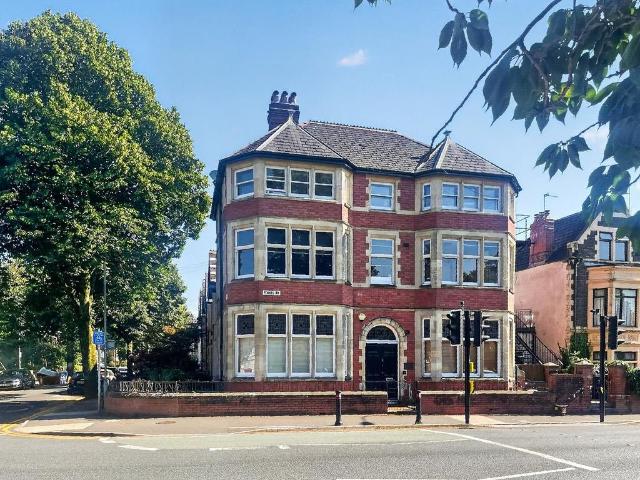 Conway Court, Penhill Road, Pontcanna 3 bed flat to rent £1,650 pcm £381 pw