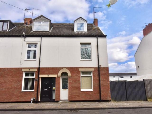 Conway Close, Hull HU3, 3 bed semi detached house to rent, £825 pcm | PrimeLocation