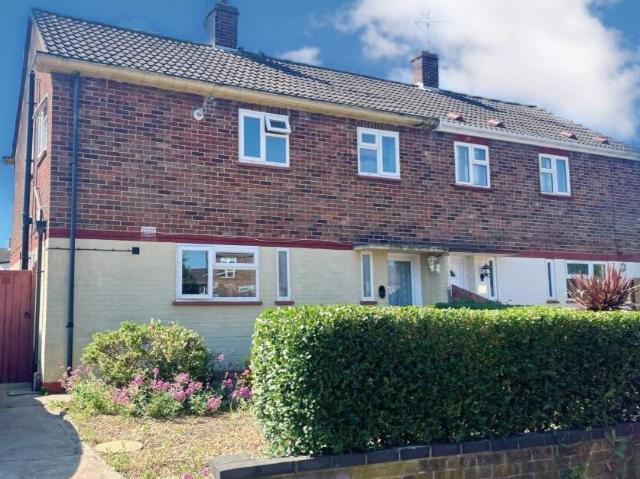 Conway Avenue, Peterborough PE4, 3 bed property to rent, £1,200 pcm | PrimeLocation