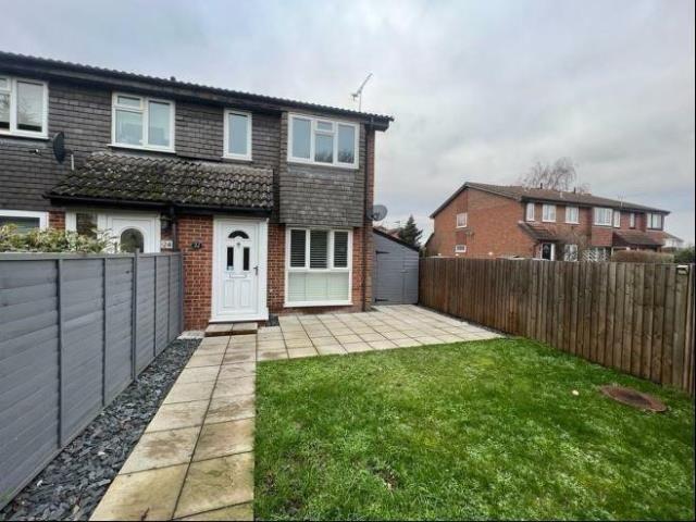 Conway Drive, Ashford TW15, 1 bed semi detached house to rent, £1,450 pcm | PrimeLocation