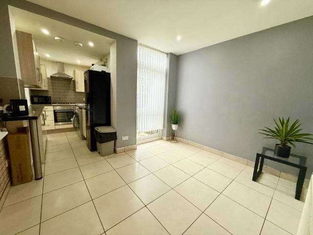 Conway Street, Stoke On Trent ST4 5 bed house share to rent £1,365 pcm £315 pw