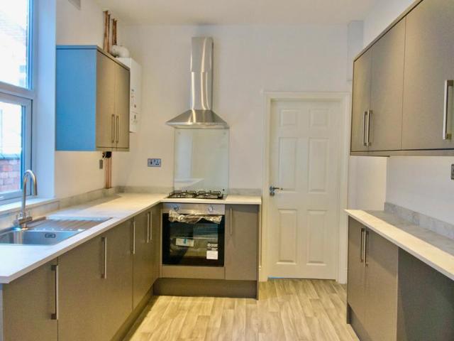 Conway Road Rent, Evington. 3 bed terraced house to rent £1,250 pcm £288 pw