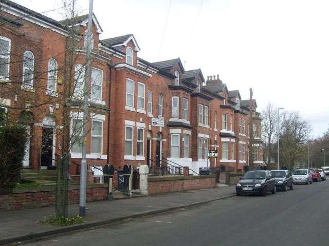 Conyngham Rd, Victoria Park 2 bed apartment to rent £950 pcm £219 pw