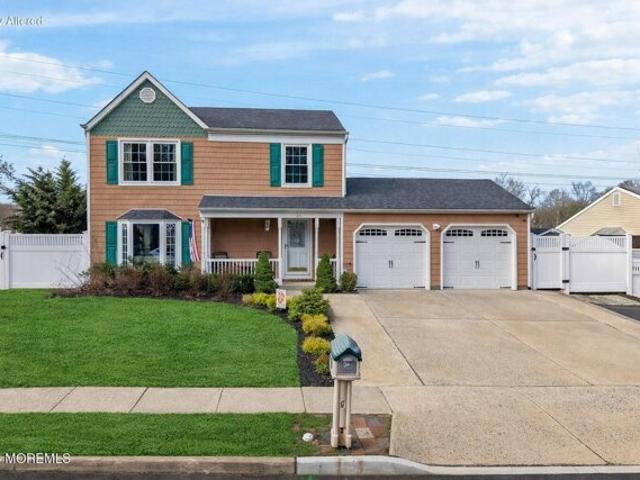 Concord Cir, Howell, Home For Sale