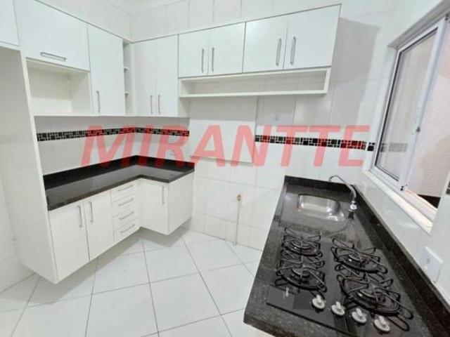 Cond. fechado de 120m² com 3 quartos
