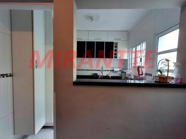 Cond. fechado de 122m² com 3 quartos