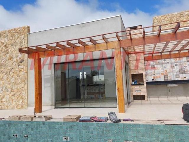 Cond. fechado de 186m² com 2 quartos
