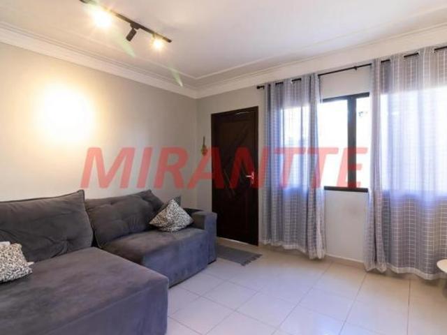 Cond. fechado de 200m² com 3 quartos