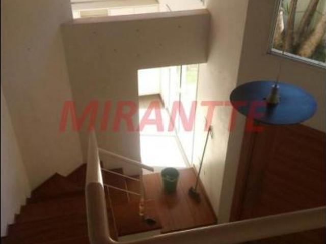 Cond. fechado de 211m² com 3 quartos