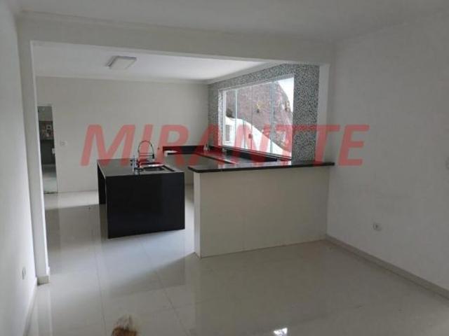 Cond. fechado de 300m² com 4 quartos