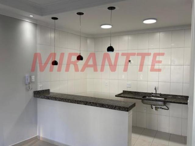 Cond. fechado de 65m² com 2 quartos