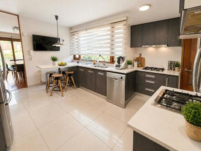 Cond. Los Bosques/4 Dormt. 2 Suites +Servicio 1607 | dormitorios por 18900.00 en Colina