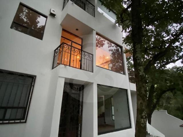 Casa en renta en Condado de Sayavedra 6 Rec?maras