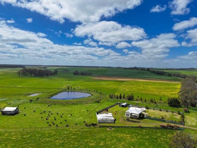 Condah Cottage Farm 145.61 Acres 58.93 Hectares Approx