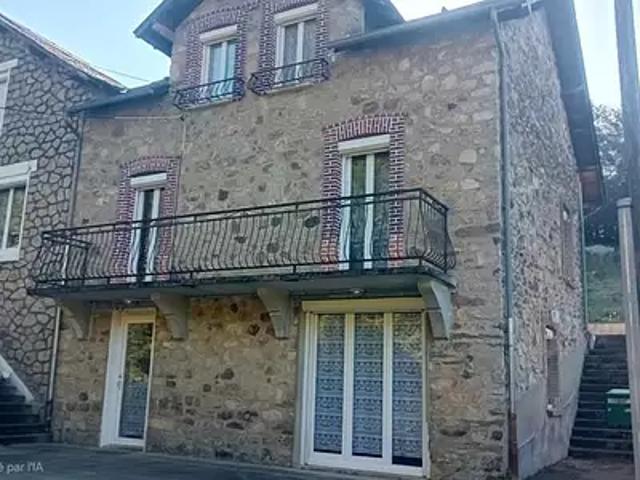 Condat sur Ganaveix 19140 Achat / Vente maison 7 pièces t7 parking