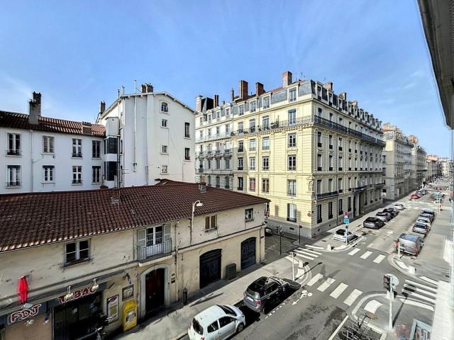 CONDÉ 06 – T1bis meublé 42m² – LYON 02 AINAY
