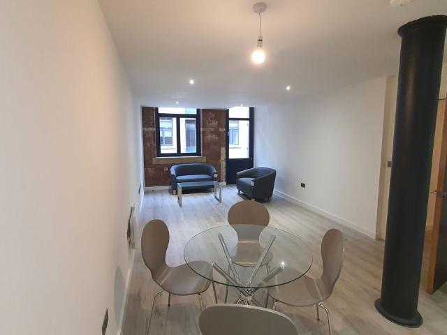Conditioning House, Cape Street, Bradford, Yorkshire BD1, 2 bed flat to rent, £825 pcm | PrimeLocation