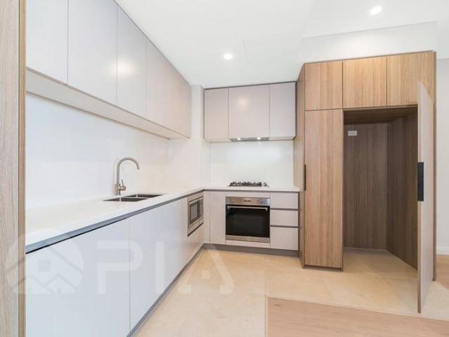 Conditions as New 1 Bed Apartment