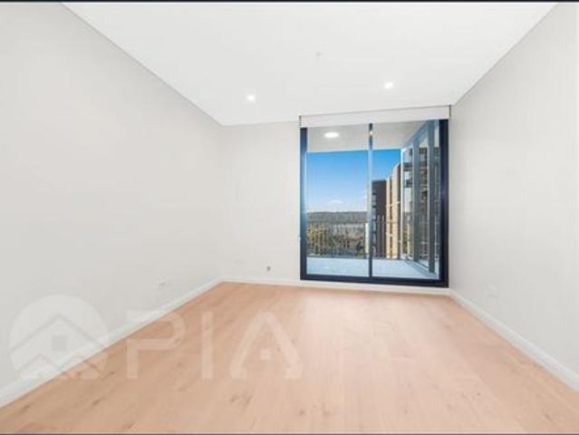 Conditions as New 1 Bed Apartment