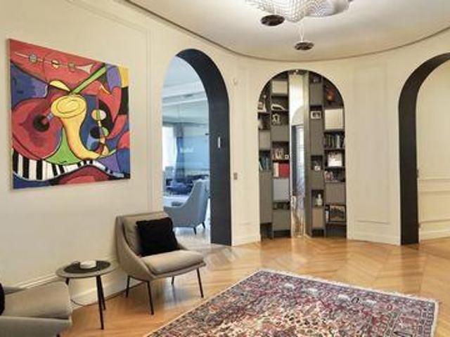 Condo 4 chambres, Paris Île 75220 ES102721664