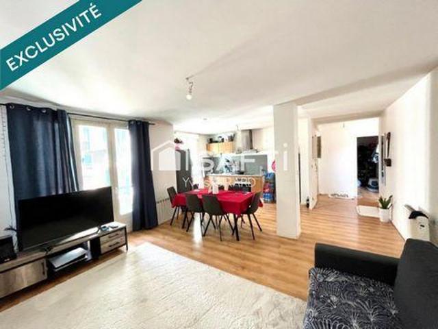 Appartement 4 pièces 105 m² · 105 m² · 105 000 €