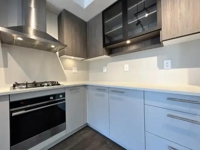 Condo 1 Bedroom For Rent Delta BC 2395 ES105973438