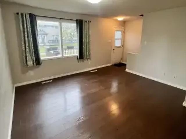 Condo 2 Bedroom For Rent Hinton AB 1700 ES105782177
