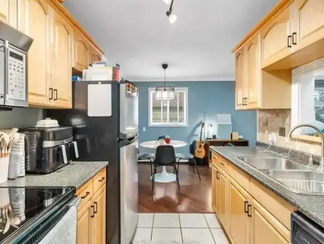 Condo 2 Bedroom For Rent Sylvan Lake AB 1650 ELS105378207