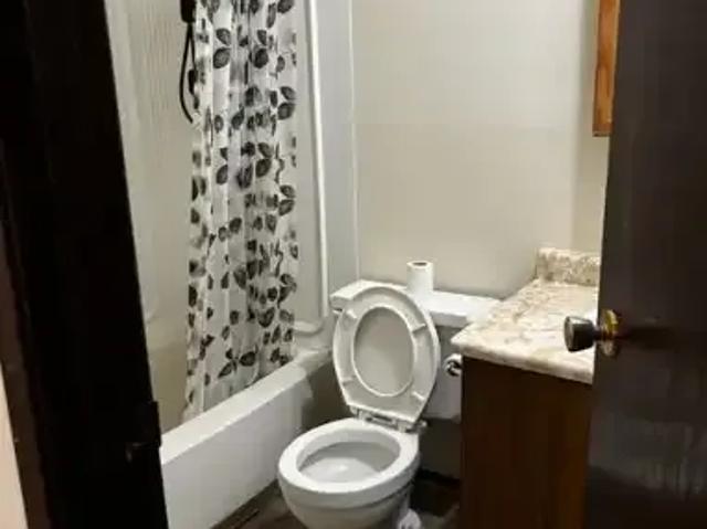 Condo 2 Bedroom For Rent Terrace BC 1895 ELS102846902