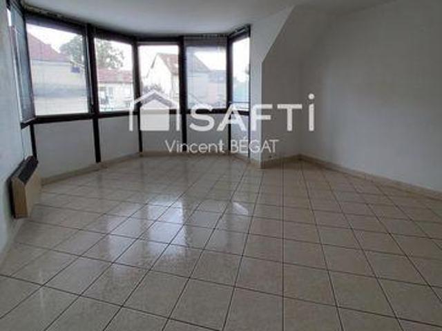 Condo 2 chambres, Montereau Île 77130 ES100776905