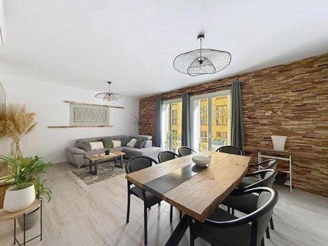 Condo 2 chambres, Frejus Provence 83600 DLS100735837