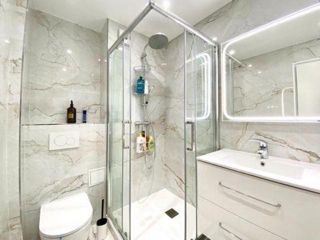 Condo 2 chambres, Fresnes Île 94260 ES101229943