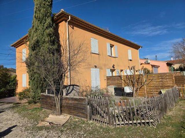 Condo 2 chambres, Pertuis Provence 84120 DS100261805