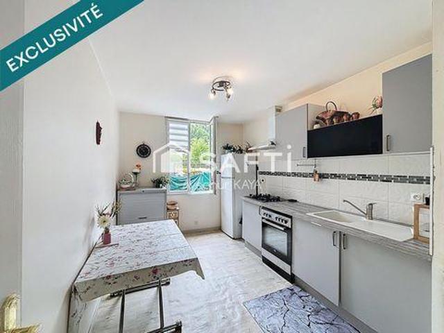 Condo 2 chambres, Saint Franche 39200 DS101596056