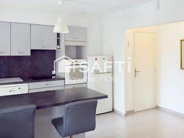 Condo 2 chambres, Toulon Provence 83000 DS100738501