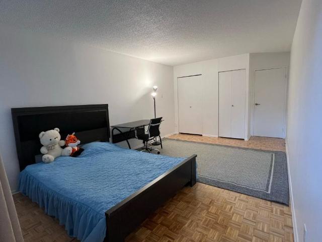 Condo 3 ½ à louer, 826p.ca – Saint Lambert | Hydro inclus | Stationnement intérieur | 1 699 $/m