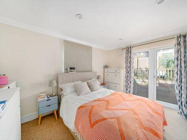 Condo 3 Bedroom For Sale London England 573038 ES100540048