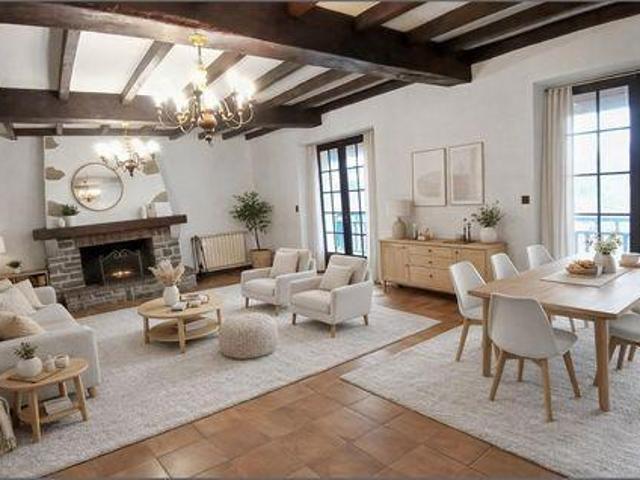 Condo 3 chambres, Oloron Aquitaine 64400 DLS104846772