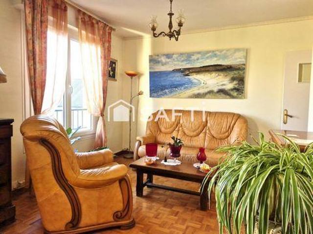 Condo 3 chambres, Dinan Bretagne 22100 ES101456786