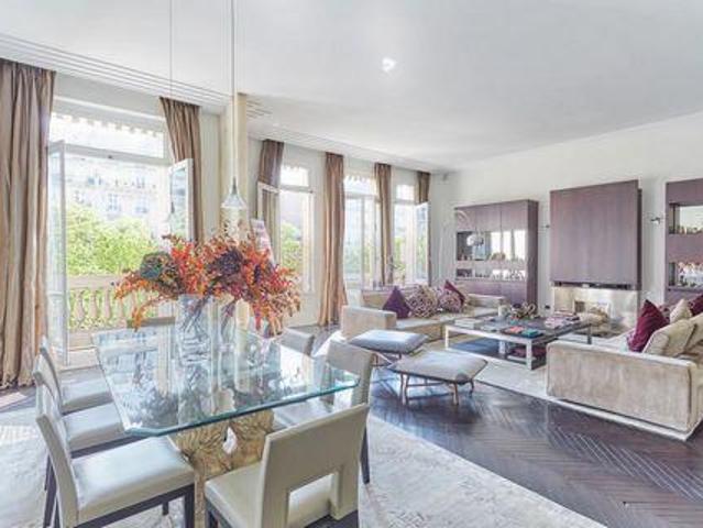 Condo 3 chambres, Paris Île 75220 DLS96311183
