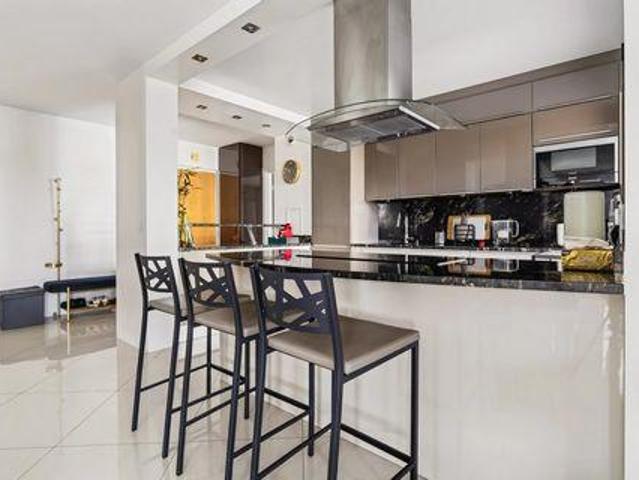 Condo 3 chambres, Paris Île 75220 DS105363656