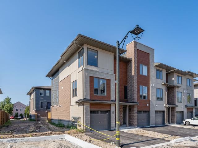 Condo Townhouse Property