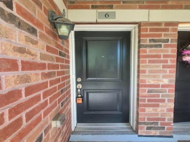 Condo Townhouse Property