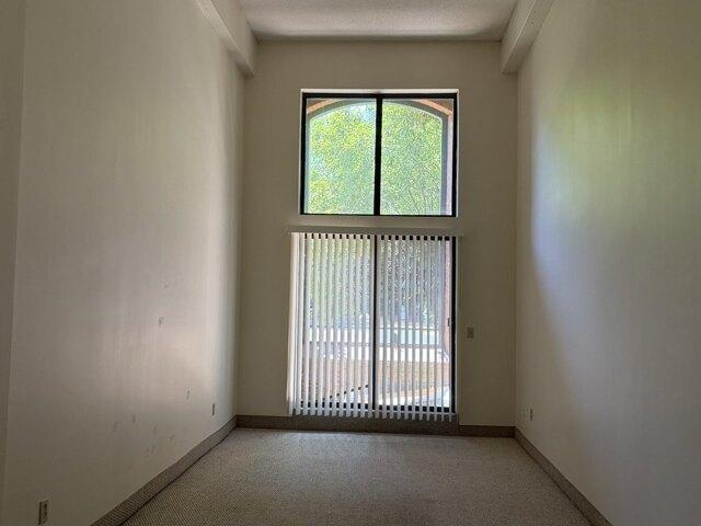 condo with 1 bedroom, Taunton MA ES105678648
