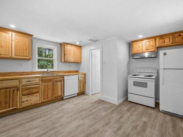 condo with 1 bedroom, Truro MA ES104850617