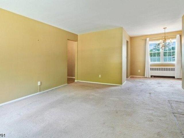 condo with 1 bedroom, Verona NJ ES104849971