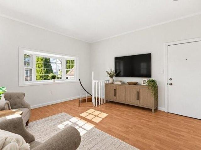 condo with 1 bedroom, Wakefield MA ES105423828