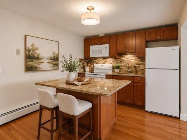 condo with 1 bedroom, Waltham MA ES105497579