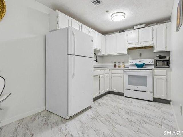 condo with 1 bedroom, Wallingford CT ES105474467