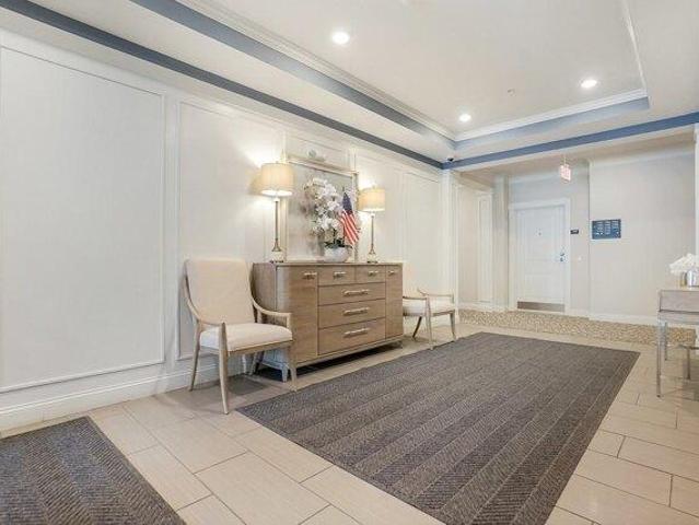 condo with 1 bedroom, Walpole MA ES105557903